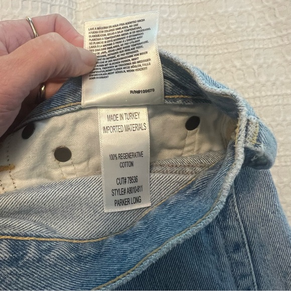 Agolde Parker Long Jean Shorts - Picture 5 of 8